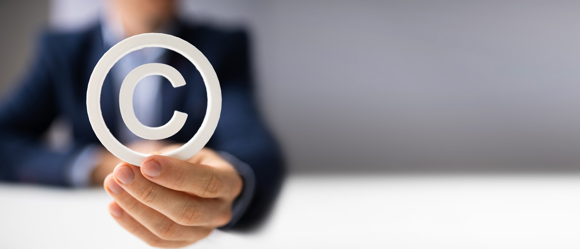 Copyright licensing. Копирайт на фотографиях. Авторское право на книгу.